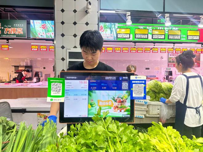 改造后这个集市开张啦！天天都有平价菜还有餐饮、健身和瑜伽……开云体育(图4)