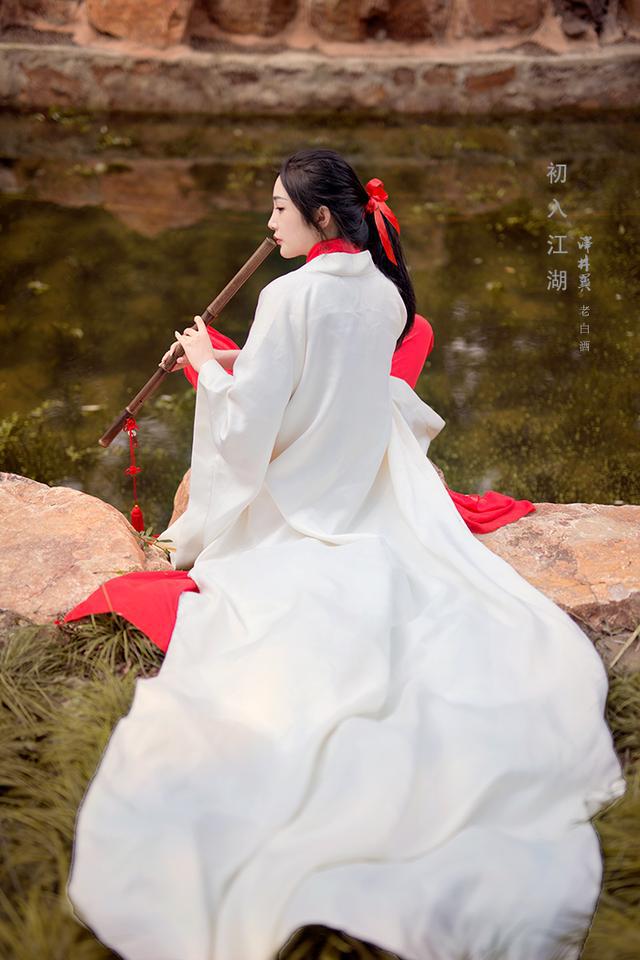 邻居美女借我钱开瑜伽馆还不上让我抵彩礼婚后发现她是富婆(图12)