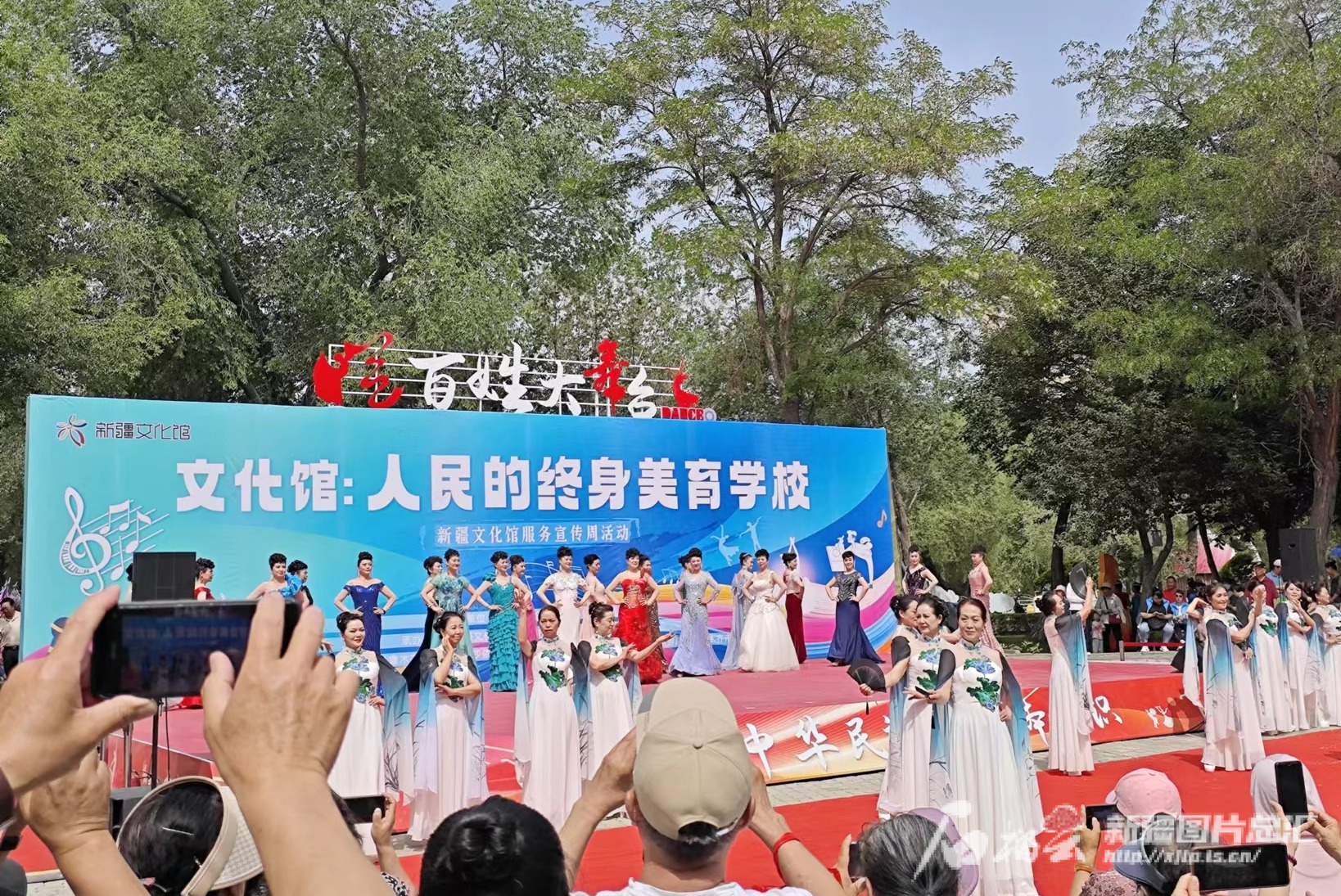 新疆“文化馆服务宣传周”吸引37万人次参与(图3)