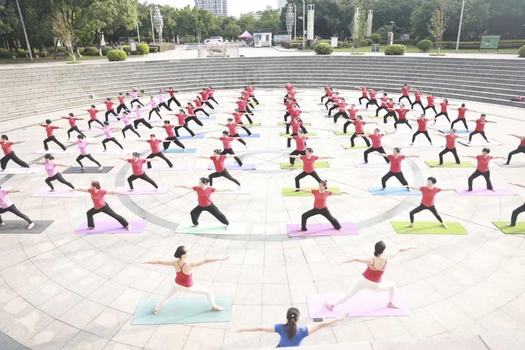 2024年全国健身瑜伽公益培训（赣州站）——健康生活瑜伽同行(图1)